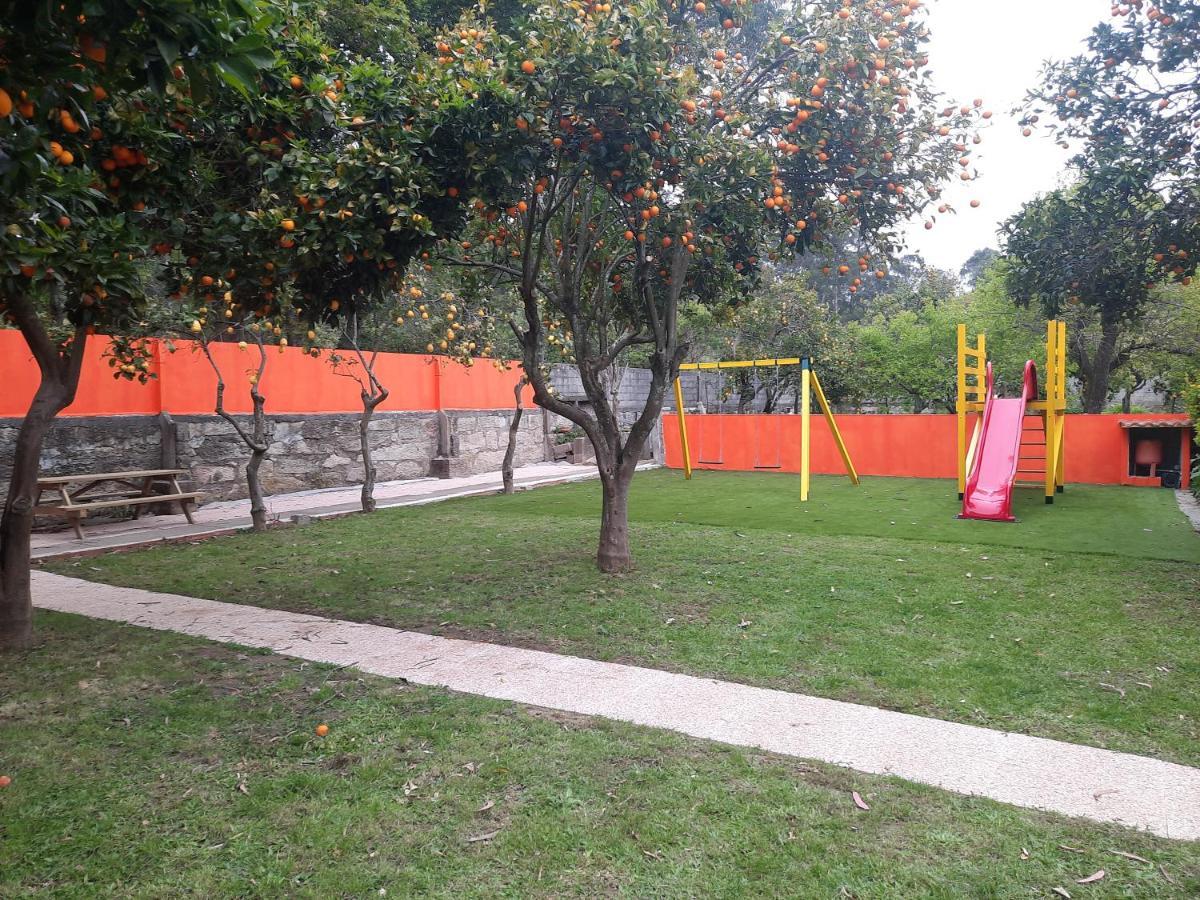 Metro Vilar Suites & Villas Vilar do Pinheiro Exterior photo