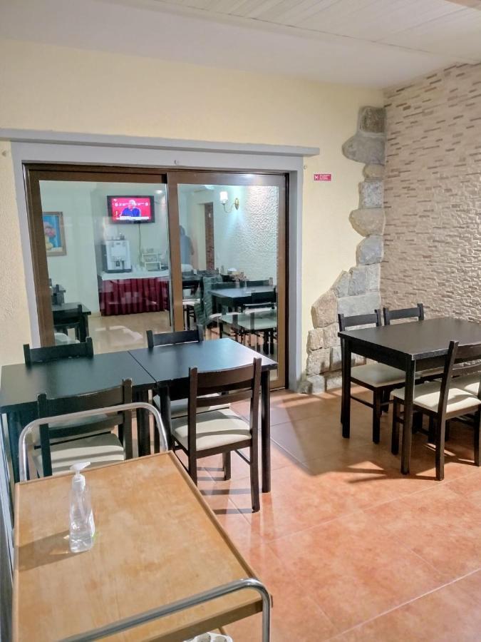 Metro Vilar Suites & Villas Vilar do Pinheiro Exterior photo