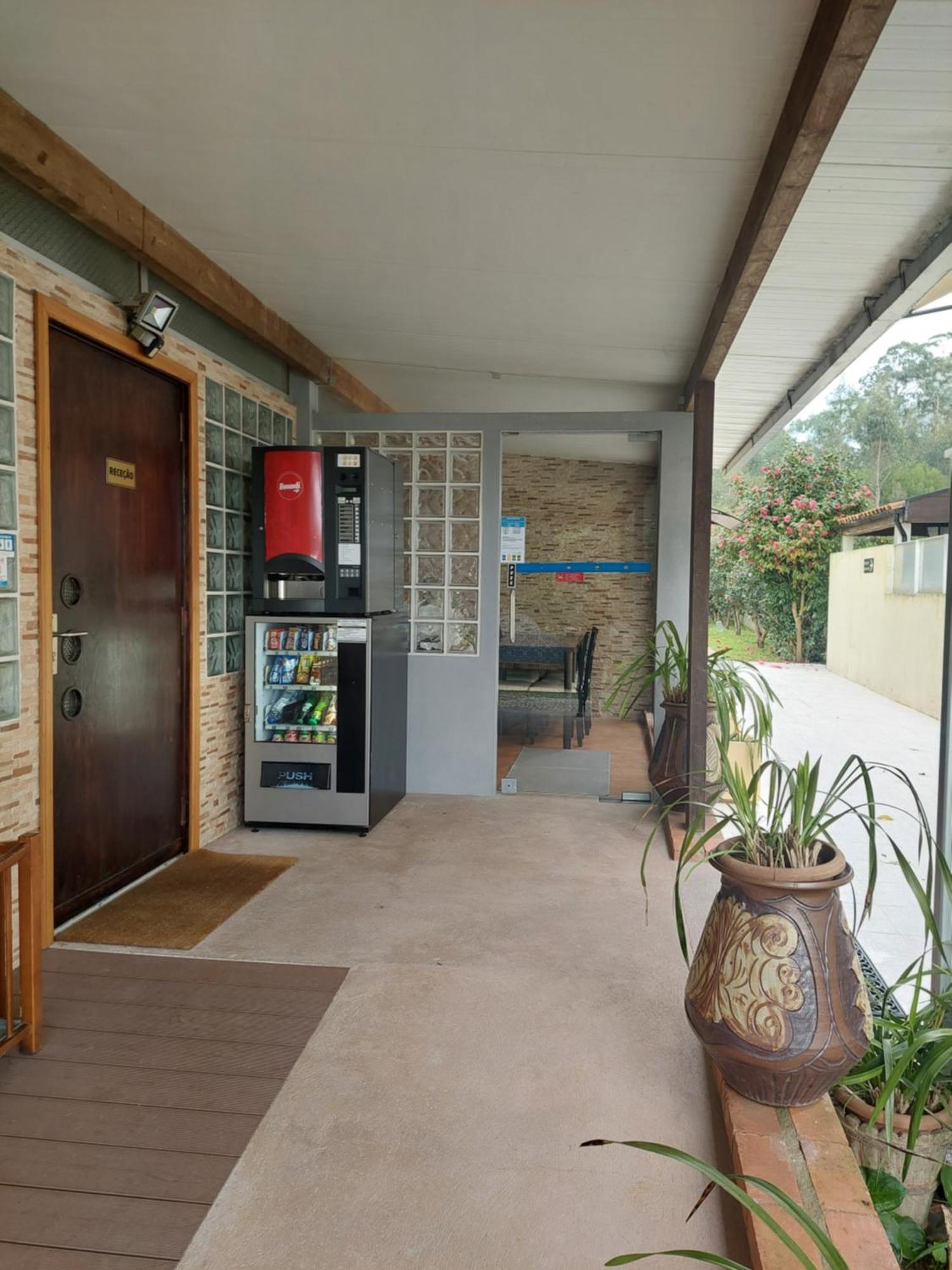 Metro Vilar Suites & Villas Vilar do Pinheiro Exterior photo