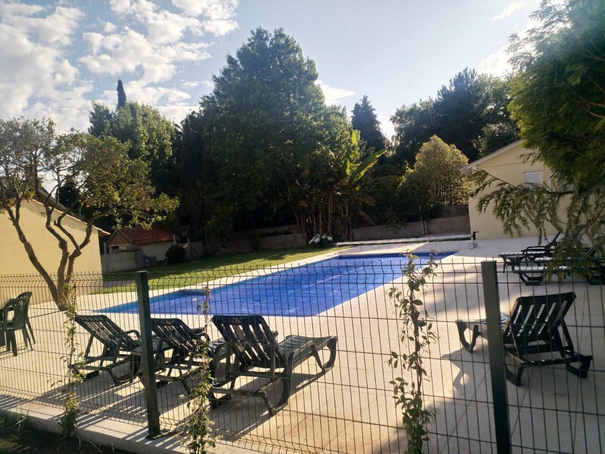 Metro Vilar Suites & Villas Vilar do Pinheiro Exterior photo
